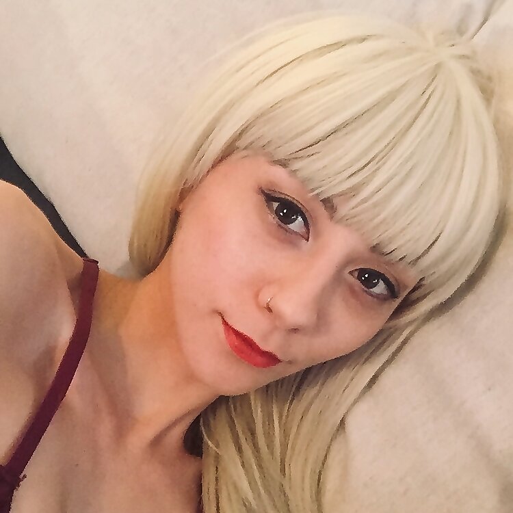 Ayumi K OnlyFans username