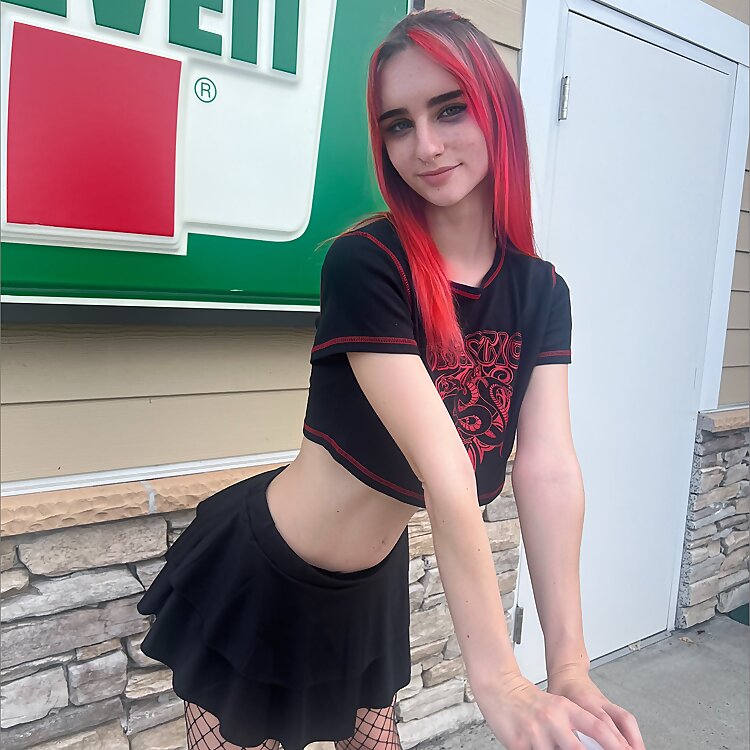 Lizzie OnlyFans username