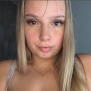 Bella