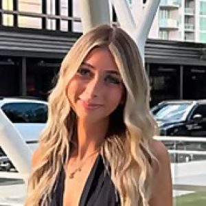 Elle Ray profile