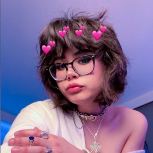 Kiyana Vi profile