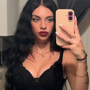 Lena Devis